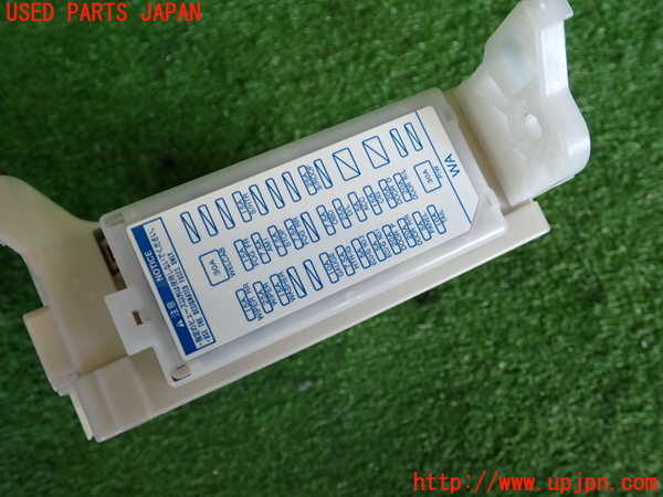 2UPJ-9233476742]アクア(AQUA)(NHP10)ヒューズボックス2 中古_4