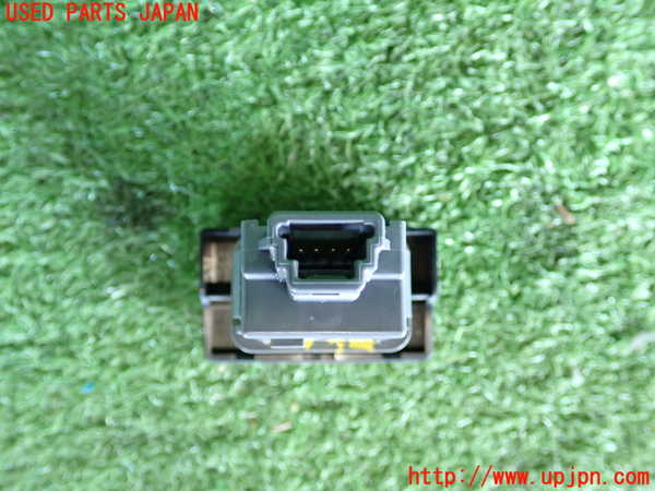 2UPJ-9233476290]アクア(AQUA)(NHP10)ハザードスイッチ 中古_3