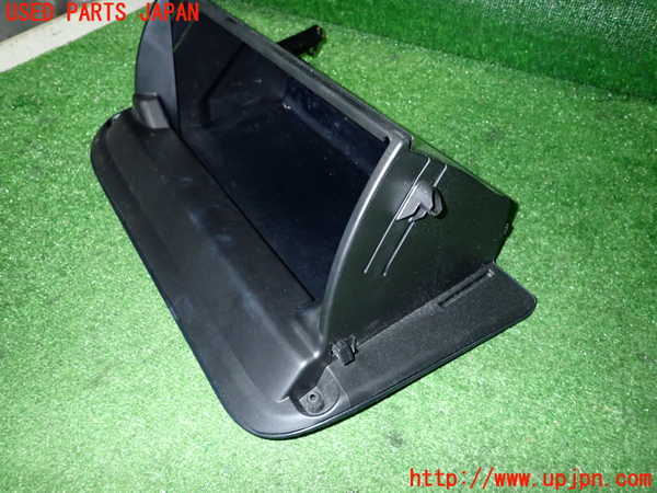2UPJ-9233477516]アクア(AQUA)(NHP10)グローブボックス1 中古_2