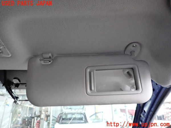 2UPJ-9233477625]アクア(AQUA)(NHP10)室内サンバイザー右側 中古_3