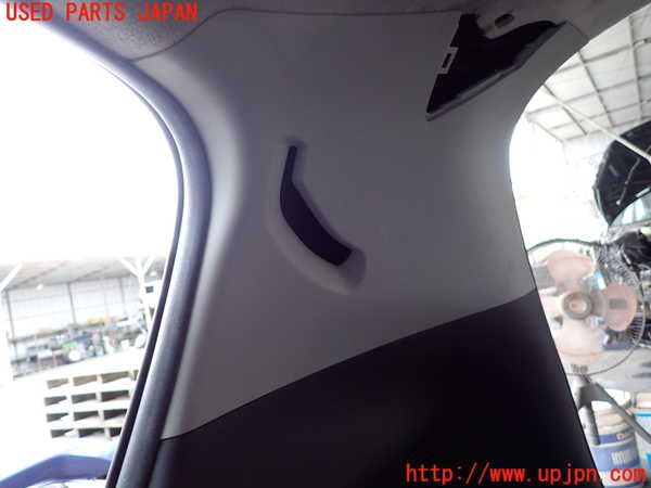 2UPJ-9233477675]アクア(AQUA)(NHP10)右リアピラートリム 中古_4