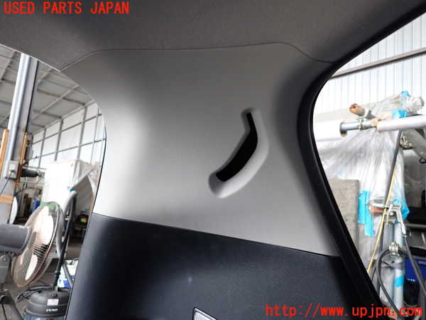 2UPJ-9233477680]アクア(AQUA)(NHP10)左リアピラートリム 中古_3