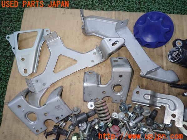 3UPJ=9233480720]アクア(NHP10)前期 ネジ・ナット・ステー類 セット ジャンク_2