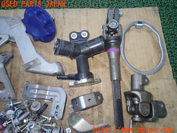 3UPJ=9233480720]アクア(NHP10)前期 ネジ・ナット・ステー類 セット ジャンク_3