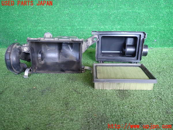 2UPJ-9233482560]アクア(AQUA)(NHP10)エアクリーナーボックス 中古_4