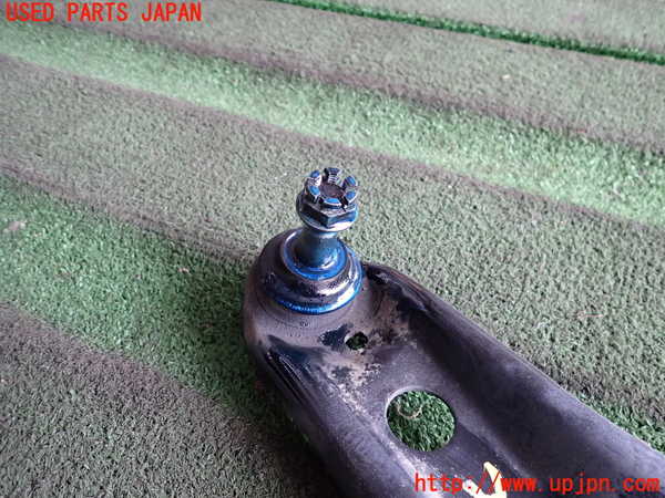 2UPJ-9233485176]アクア(AQUA)(NHP10)右フロントロアアーム1 中古_2