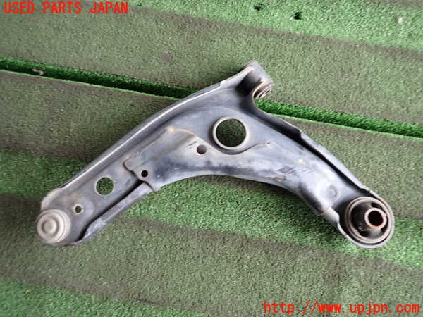 2UPJ-9233485176]アクア(AQUA)(NHP10)右フロントロアアーム1 中古_3