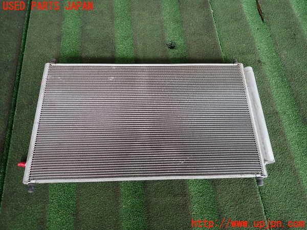 2UPJ-9233486031]アクア(AQUA)(NHP10)エアコンコンデンサー1 中古_2