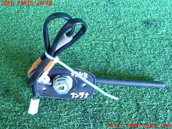 2UPJ-9233486550]アクア(AQUA)(NHP10)アンテナ 中古_2