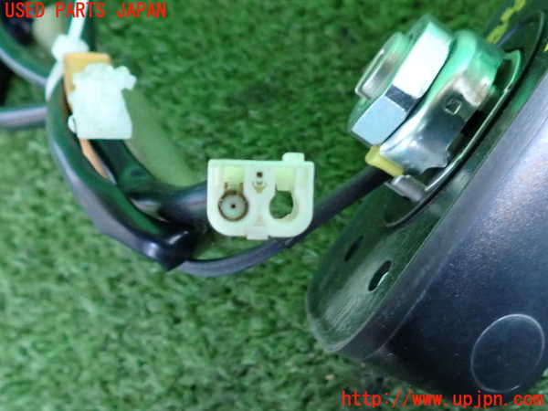 2UPJ-9233486550]アクア(AQUA)(NHP10)アンテナ 中古_3