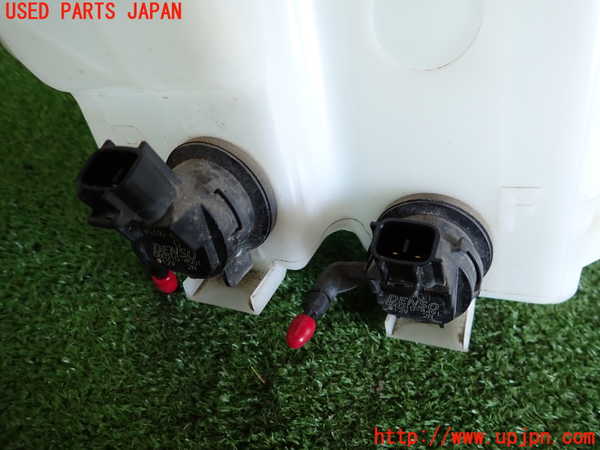 2UPJ-9233486791]アクア(AQUA)(NHP10)ウォッシャータンク1 中古_3