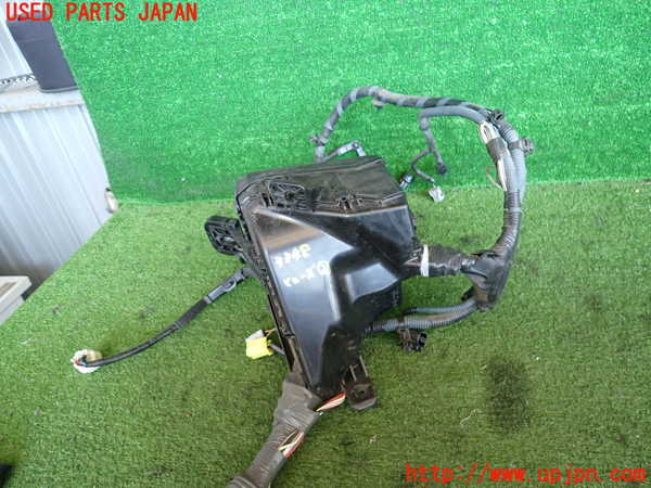 2UPJ-9233486742]アクア(AQUA)(NHP10)ヒューズボックス2 中古_2