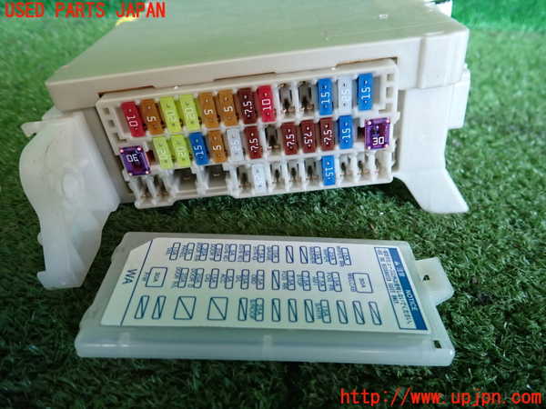 2UPJ-9233486743]アクア(AQUA)(NHP10)ヒューズボックス3 中古_3