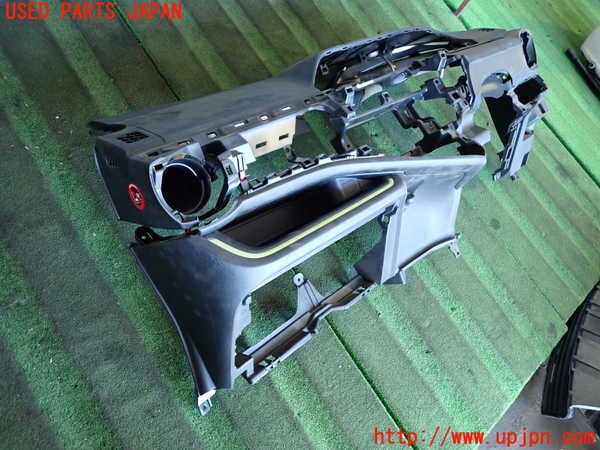2UPJ-9233487505]アクア(AQUA)(NHP10)ダッシュボード 中古_2