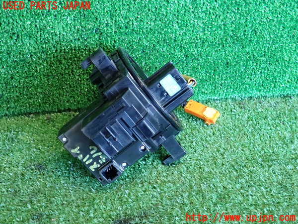 2UPJ-9233486800]アクア(AQUA)(NHP10)スパイラルケーブル(リール) 中古_2