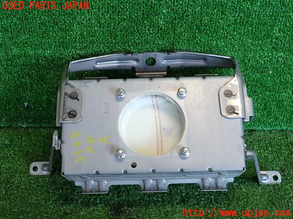 2UPJ-9233487870]アクア(AQUA)(NHP10)助手席側エアバッグカバー 中古_2