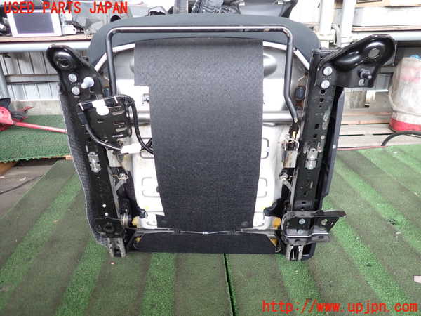 2UPJ-9233487065]アクア(AQUA)(NHP10)助手席シート 中古_4