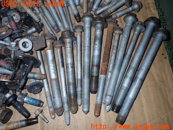 3UPJ=9233490720]ジープ グランドチェロキー(WH47)ネジ・ナット・ステー類 セットジャンク_4