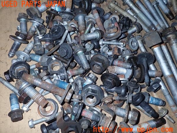 3UPJ=9233490720]ジープ グランドチェロキー(WH47)ネジ・ナット・ステー類 セットジャンク_5