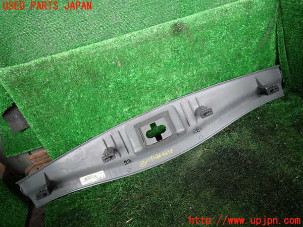 1UPJ-9233497773]ジープ・グランドチェロキー(WH47)ラゲッジトレイ3 ステッププロテクター 中古_2