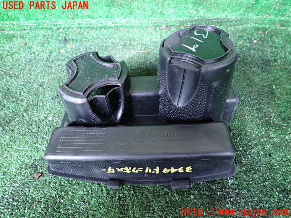 1UPJ-9233497810]ジープ・グランドチェロキー(WH47)ドリンクホルダー 中古_2