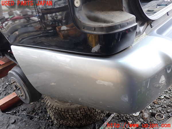 1UPJ-9233501610]テラノ(TR50)リアバンパー 中古_4