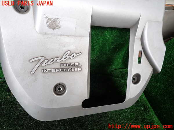 1UPJ-9233502160]テラノ(TR50)エンジンアッパーカバー 中古_3