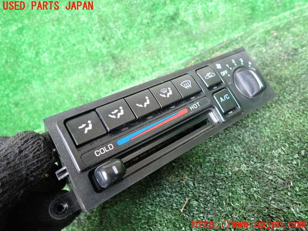 1UPJ-9233506066]テラノ(TR50)エアコンスイッチ1 中古_2