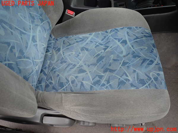 1UPJ-9233507035]テラノ(TR50)運転席シート 中古_3