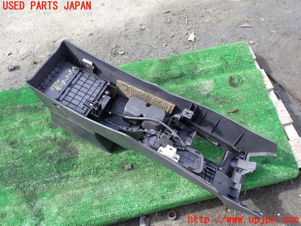 1UPJ-9233507540]テラノ(TR50)センターコンソール 中古_5