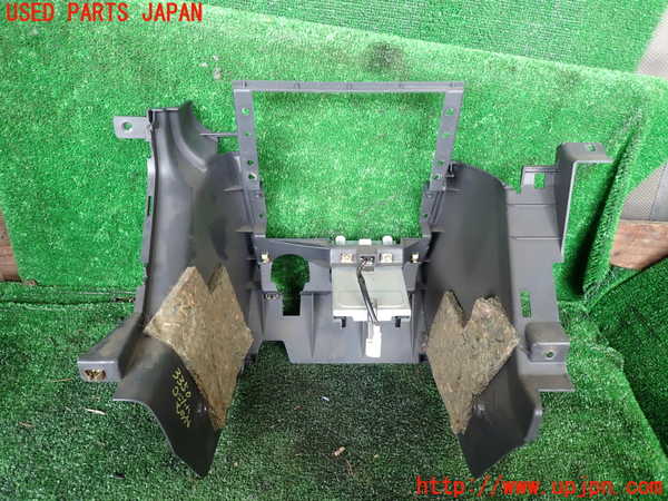 1UPJ-9233507549]テラノ(TR50)コンソール 中古_3