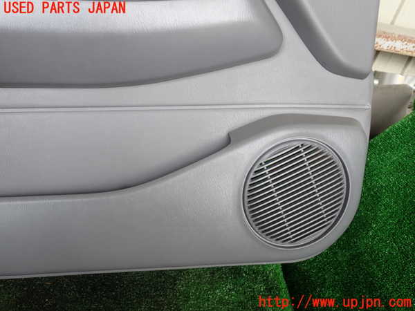 1UPJ-9233501264]テラノ(TR50)左前ドア内張り 中古_3