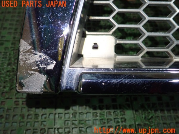 3UPJ=9233510047]ハイラックスサーフ(KZN185W)前期 AUTO PARTS JAPAN オートパーツジャパン ヴィンテージグリル フロントグリル 中古_3