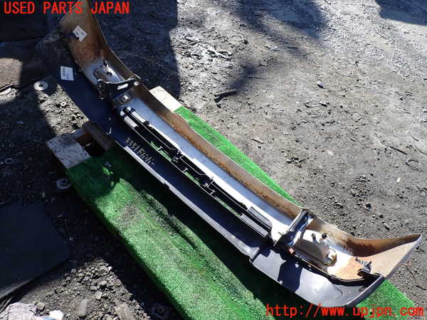 1UPJ-9233511010]ハイラックスサーフ(KZN185W)フロントバンパー 中古_5