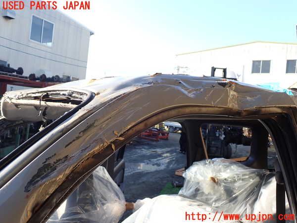 1UPJ-9233511260]ハイラックスサーフ(KZN185W)左前ドア ジャンク部品取り_3