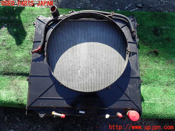 1UPJ-9233512321]ハイラックスサーフ(KZN185W)ラジエーター1 ジャンク部品取り_4