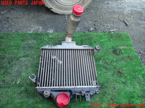 1UPJ-9233512451]ハイラックスサーフ(KZN185W)インタークーラー1 中古_3