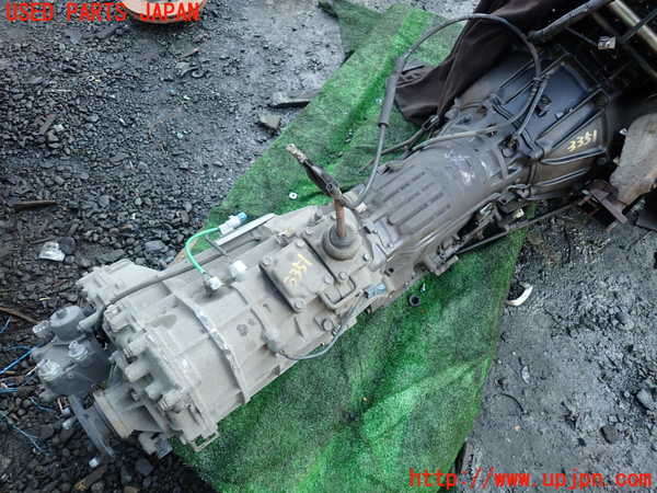 1UPJ-9233513010]ハイラックスサーフ(KZN185W)ミッション AT 1KZ-TE 4WD 中古_2