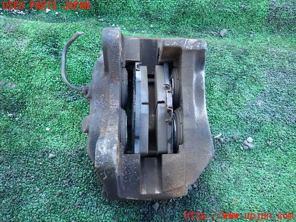 1UPJ-9233514080]ハイラックスサーフ(KZN185W)右フロントキャリパー 中古_2
