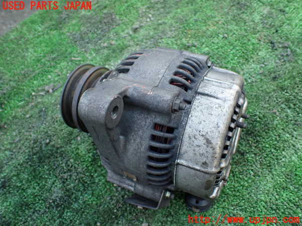 1UPJ-9233516015]ハイラックスサーフ(KZN185W)オルタネーター(ダイナモ) 中古_2
