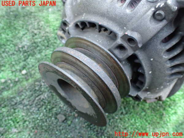 1UPJ-9233516015]ハイラックスサーフ(KZN185W)オルタネーター(ダイナモ) 中古_3