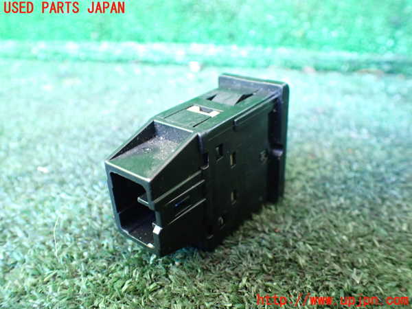 1UPJ-9233516309]ハイラックスサーフ(KZN185W)スイッチ4 (IDLE　UP) 中古_2