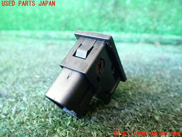 1UPJ-9233516310]ハイラックスサーフ(KZN185W)スイッチ5 (リヤミラー開閉) 中古_2