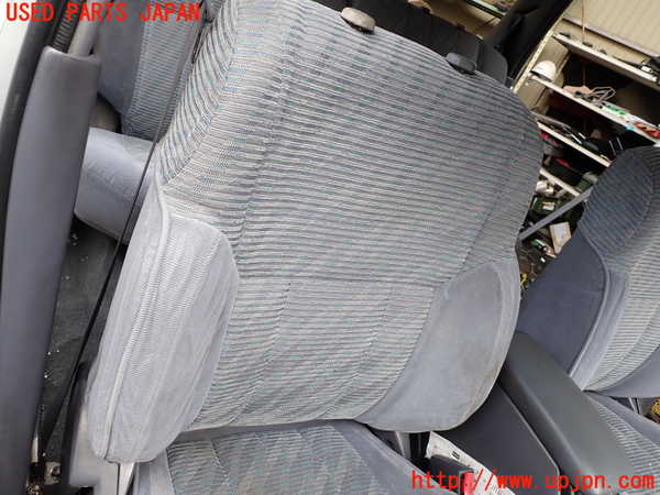 1UPJ-9233517035]ハイラックスサーフ(KZN185W)運転席シート ジャンク部品取り_2