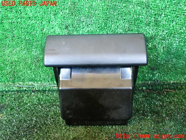 1UPJ-9233517821]ハイラックスサーフ(KZN185W)灰皿1 中古_2