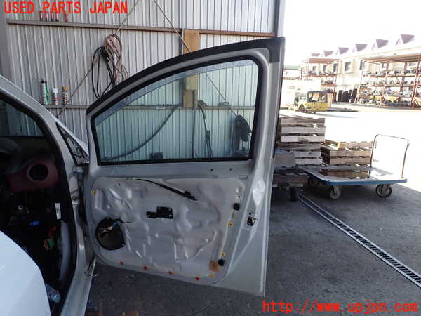 2UPJ-9233521230]フィアット・プントエヴォ(199144)右前ドア 中古 PILKINGTON M3232 43R-001583_4