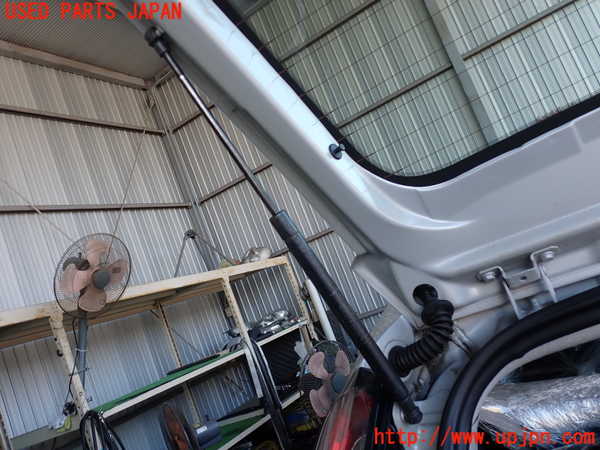 2UPJ-9233521584]フィアット・プントエヴォ(199144)リアゲートダンパー 中古_2