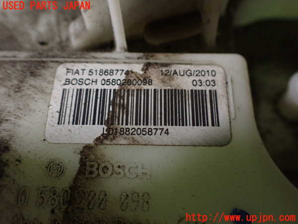 2UPJ-9233522510]フィアット・プントエヴォ(199144)燃料ポンプ 中古_2