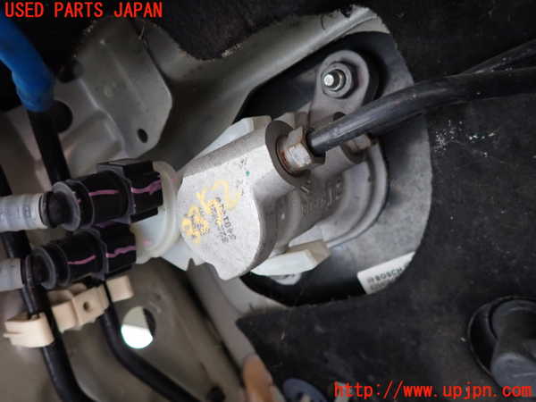 2UPJ-9233524050]フィアット・プントエヴォ(199144)ブレーキマスターシリンダー 中古_3