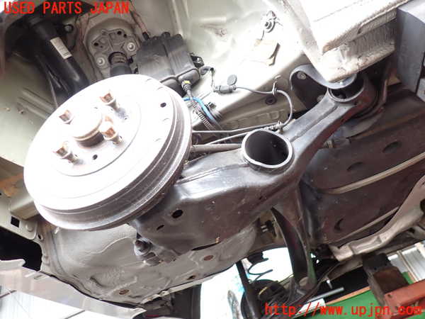 2UPJ-9233525380]フィアット・プントエヴォ(199144)リアアクスルビーム 中古_2